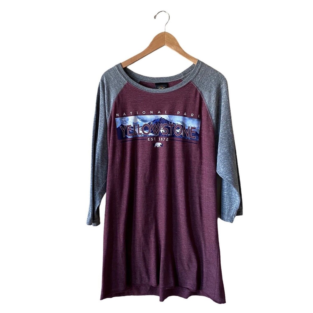 Yellowstone National Park 3/4 Length Sleeved Tee | Women’s Size 2XL